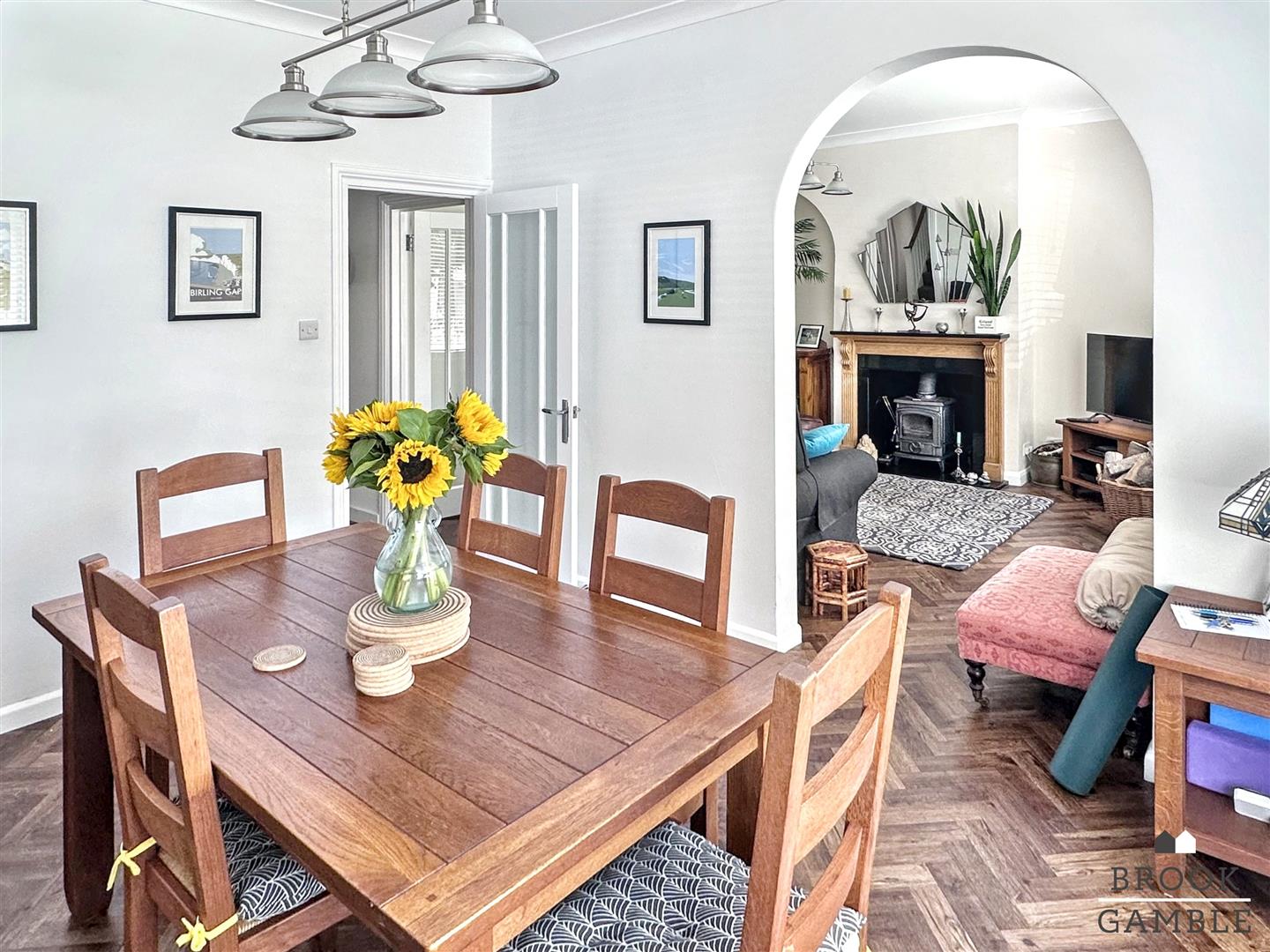 4 Bedroom House - Semi-Detached. Central Avenue in Eastbourne, East Sussex 8